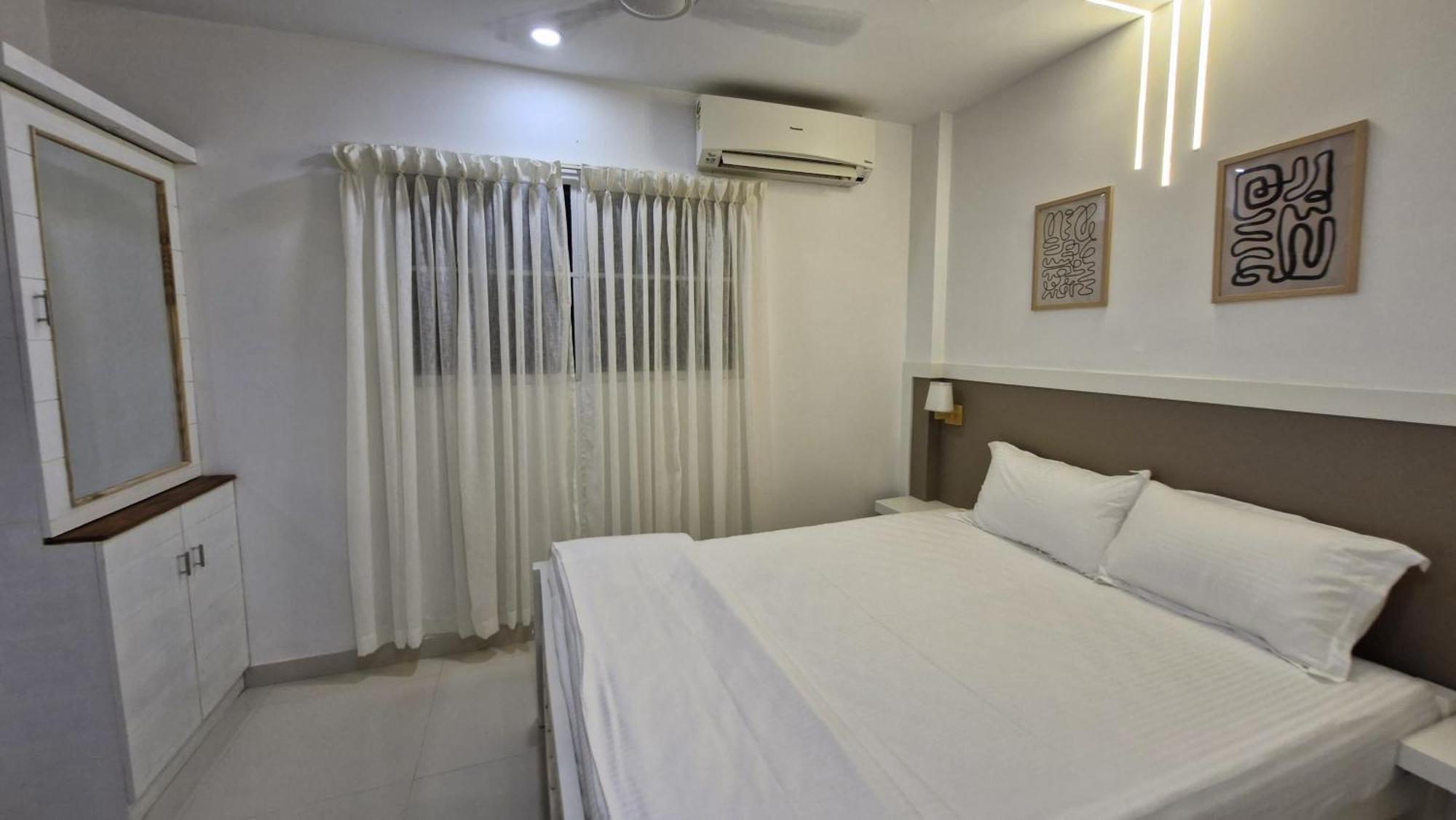 Pine Beach House Alappuzha 외부 사진